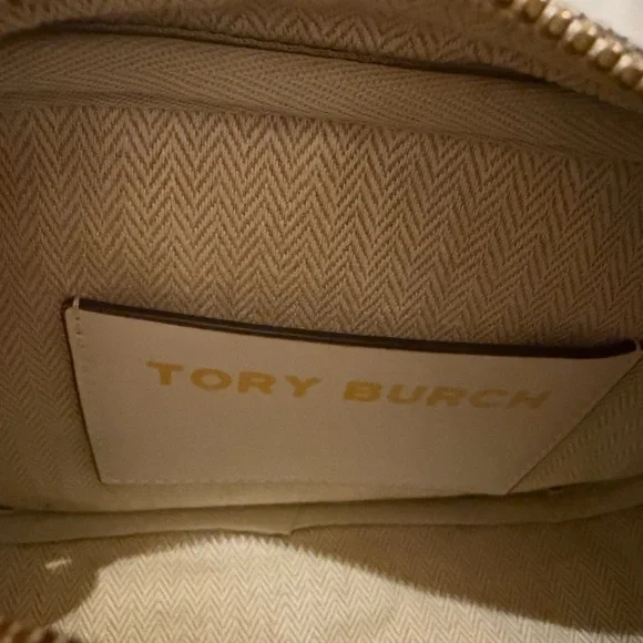 Tory Burch Daisy Crossbody Bag - Picture 3 of 6